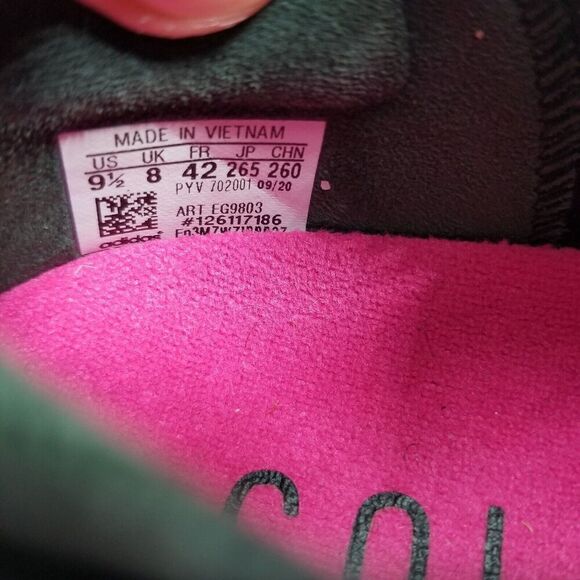 adidas Women UltraBoost Winter.Rdy Size Black Power Berry 9.5 Sneakers - Picture 7 of 7